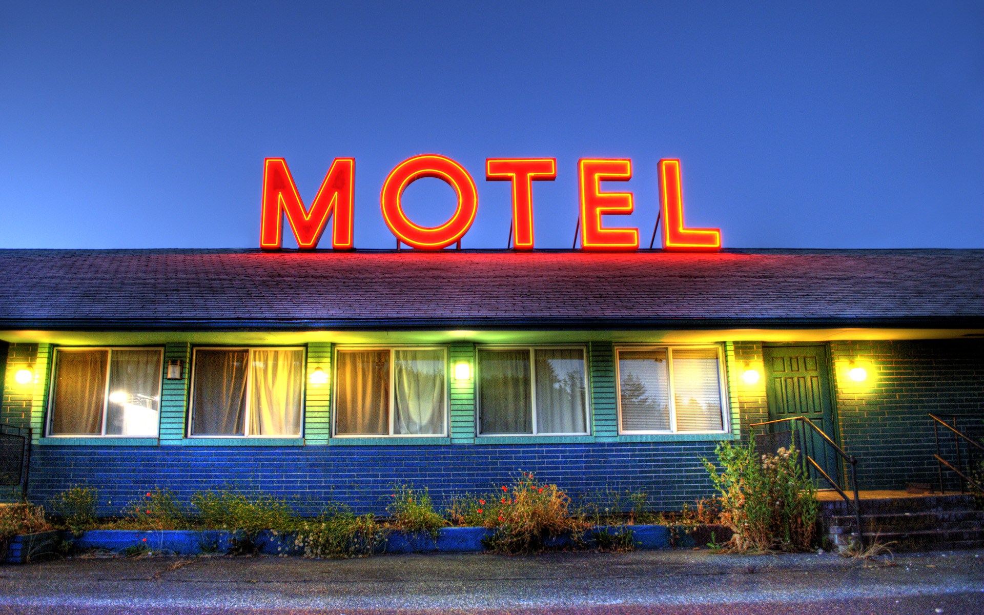 Motel- A Paradise For Loners