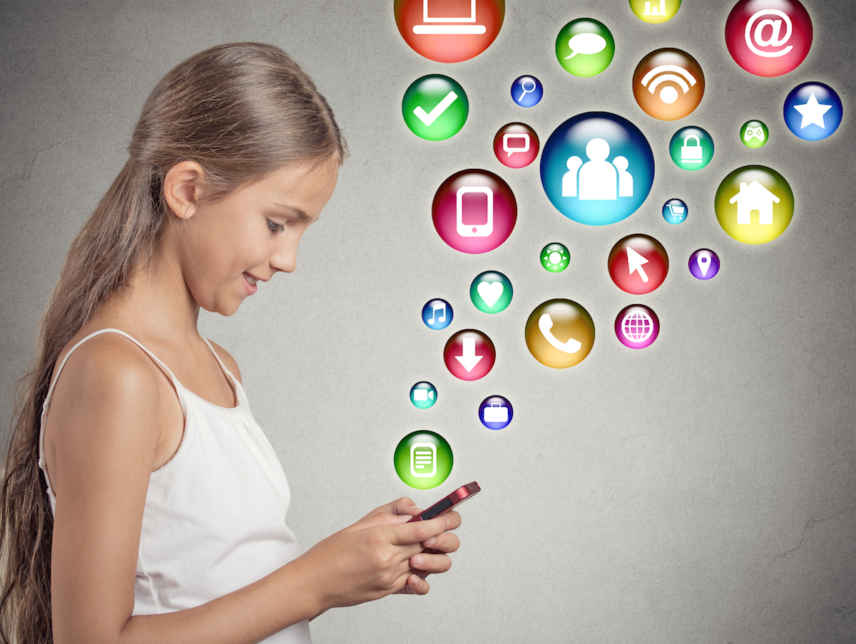 5 Tips for Parents Regarding Children and Social Media