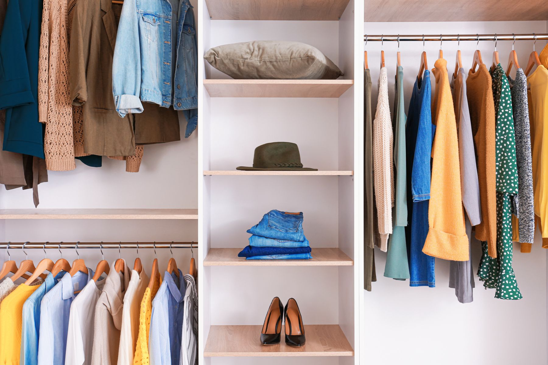 5 Steps To Maintain Wardrobe For Fresh Clothes